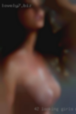 42 looking girls MWM, 5'9, 185, clean, ddf from Ayrshire, discreet.